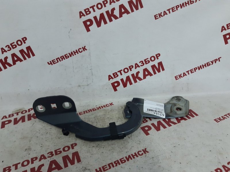 Петля капота правая FORD FOCUS 3 2011 CB8 PNDA 1750016 контрактная