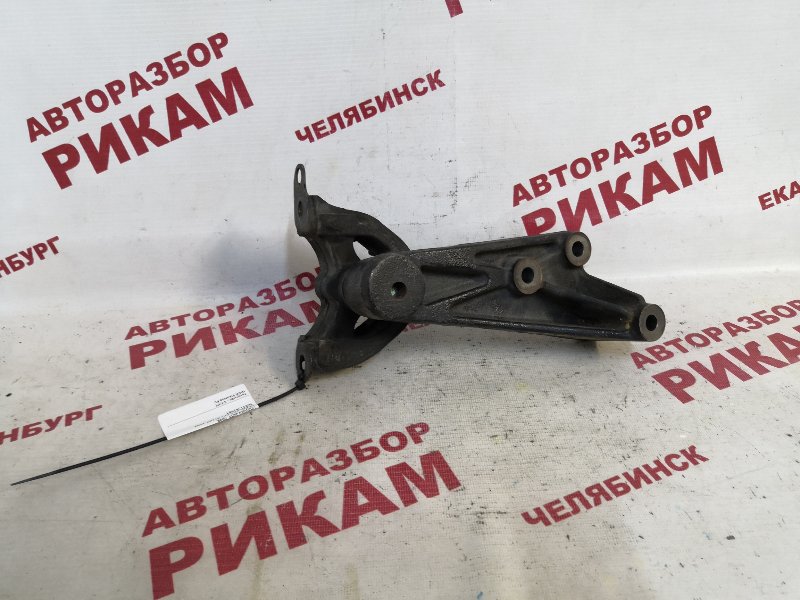 Подушка АКПП правая HR-V 1999 GH2 D16W1