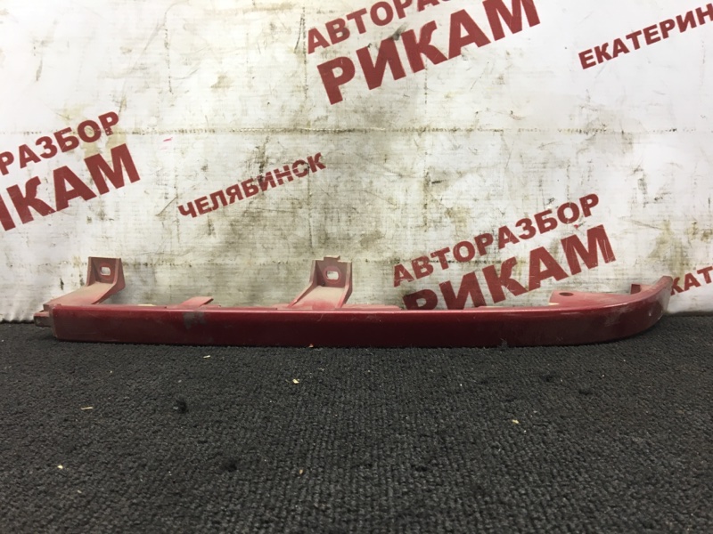 Планка под фару передняя правая NISSAN AVENIR W10 6241870n00 контрактная