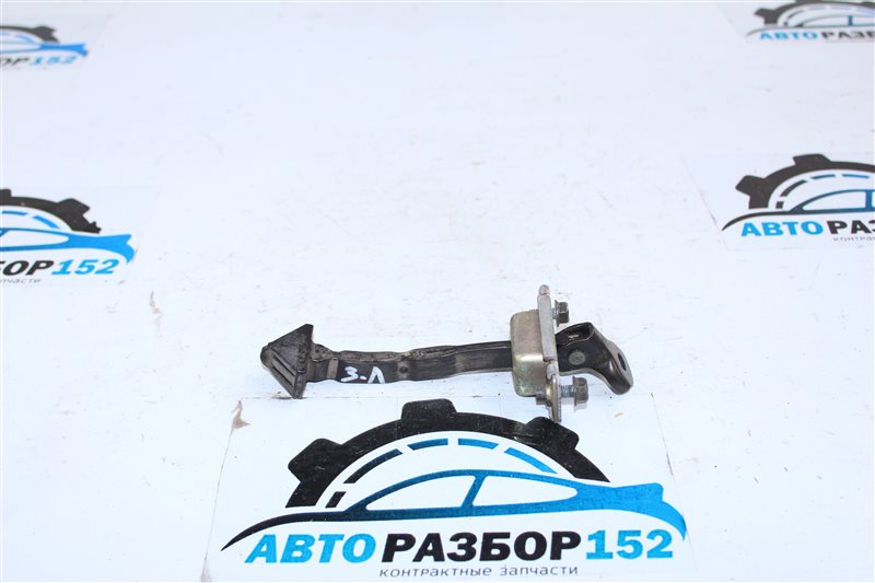 Ограничитель двери задний левый MAZDA 3 2003-2008 BK LF BP4K72270D контрактная