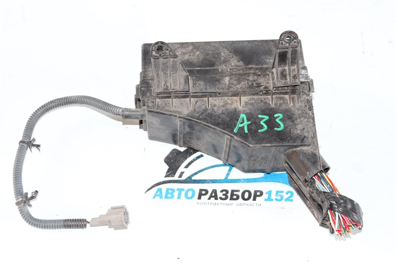 Блок реле Nissan Cefiro 1998-2003 a33 VQ20DE 24382EG001 контрактная