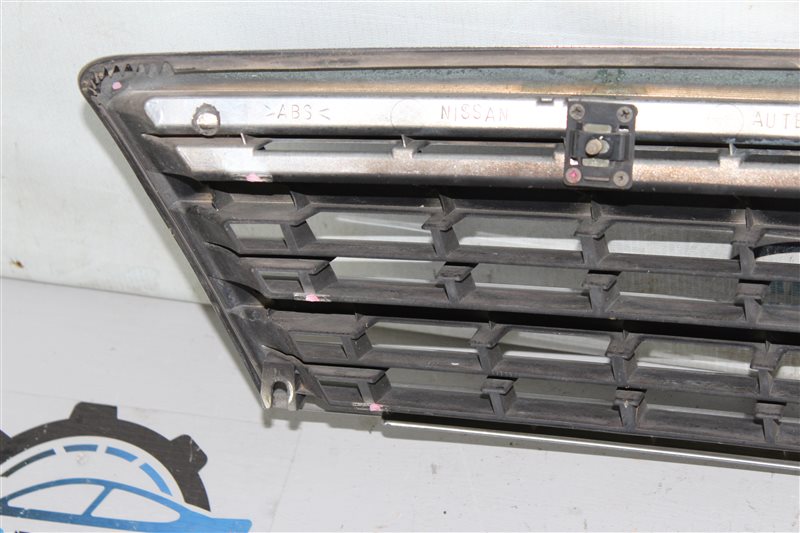 Решетка радиатора Nissan Teana J31 VQ23DE