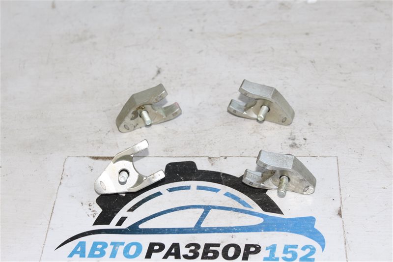 Крепление форсунки Avensis 2003-2008 AZT251 2AZFSE