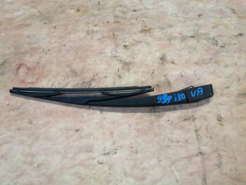 Щетки стеклоочистителя hyundai i30. Задний дворник i30. Задний дворник hyundai i30. Задний дворник i30. 98811a5000.