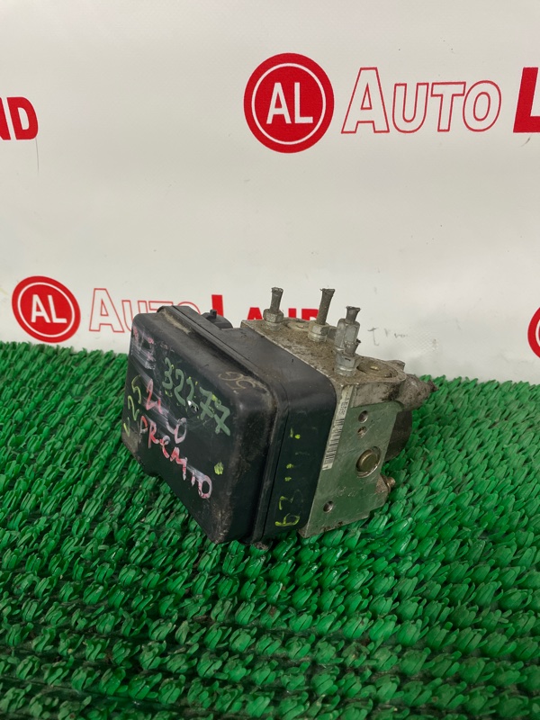 Блок abs TOYOTA ALLION ZZT240 контрактная