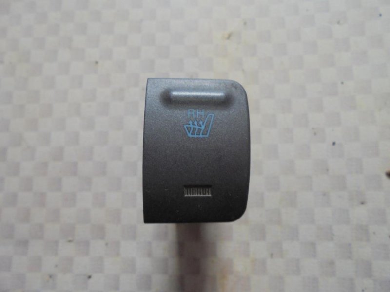 Кнопка обогрева сидений правая Hyundai Elantra 2004 XD G4ED 933402D100 Б/У