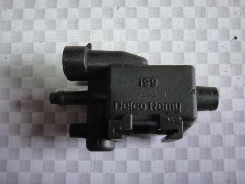 Клапан электромагнитный Opel Frontera 1993 A C24NE 1997199 Б/У
