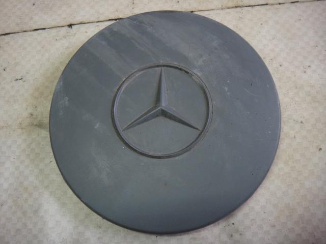 Колпачок колесного диска Mercedes-Benz Vito 2001 W638 OM611.980 A6384010325 Б/У