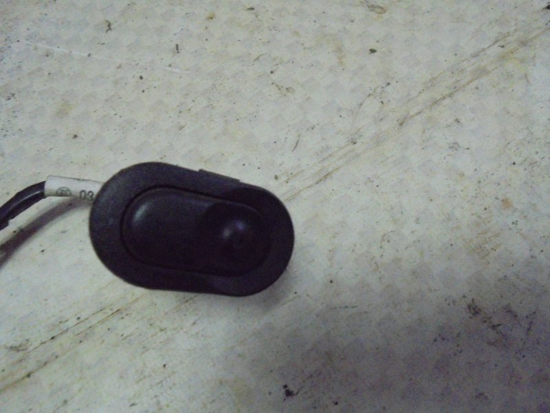 Кнопка стеклоподъемника Vectra 1999 B X18XE1