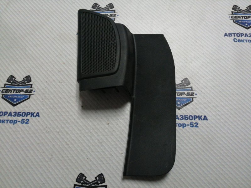 Накладка на зеркало внутренняя левая Ford Focus 2013 CB8 XQDA BM5118C863A Б/У