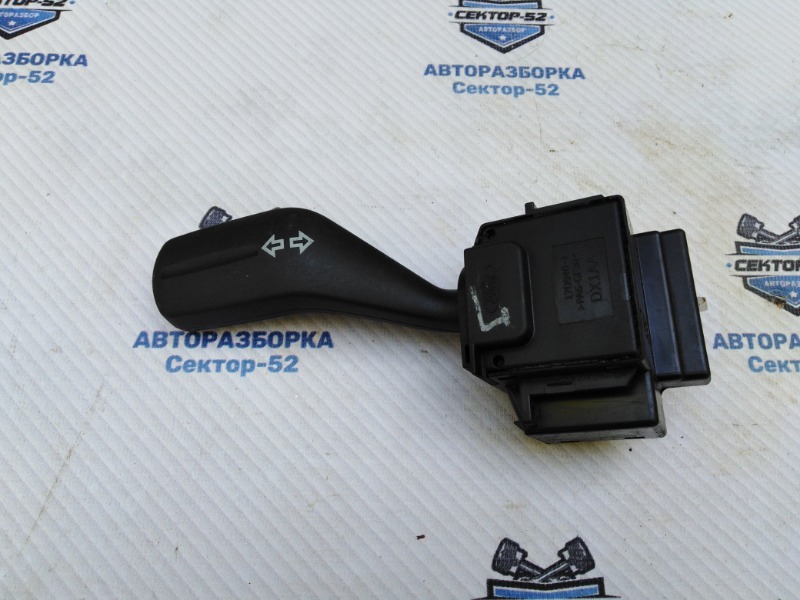 Переключатель поворотов Ford Focus 2005 DA3 HXDA 1362587 контрактная