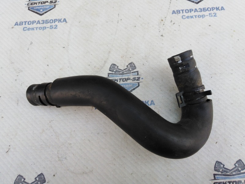 Запчасть трубка системы охлаждения акпп Mazda Mazda3 2010 BL LF-VDS LFBN1553YA контрактная Трубка системы охлаждения АКПП Mazda Mazda3 2010 BL LF-VDS LFBN1553YA контрактная