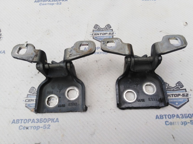 Петля двери Renault Sandero 2009 BS0E K7J 714 6001546883 контрактная