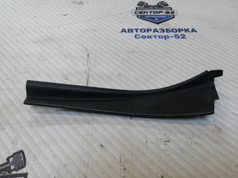 Накладка крыла передняя правая Nissan Qashqai 2009 J10 HR16DE 66894JD00A контрактная