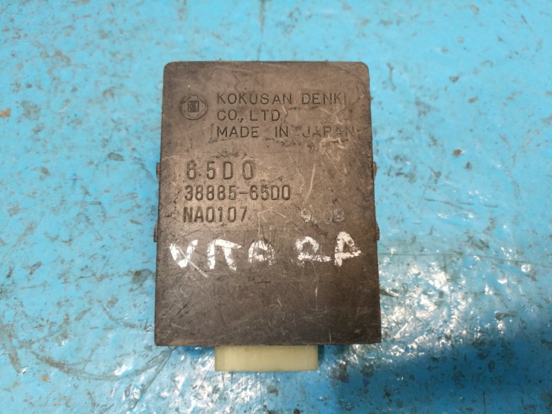 Блок электронный Suzuki Grand Vitara 3888565D00 Б/У