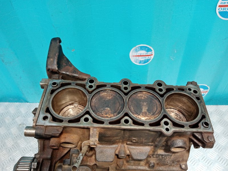 Двигатель Dodge Neon 1999 2 ECH 4667642AC Б/У