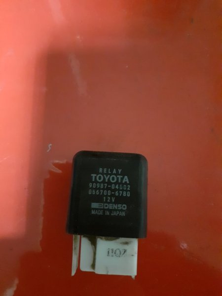 Запчасть реле печки Toyota Land Cruiser Prado 150 9098704002 Б/У Реле печки Toyota Land Cruiser Prado 150 9098704002 Б/У