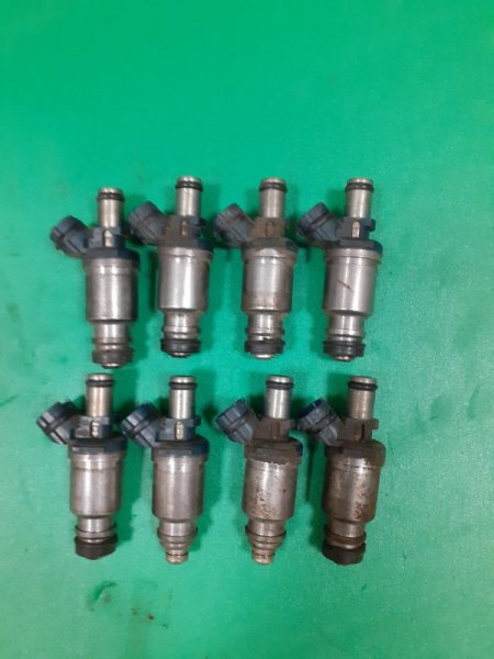 Запчасть форсунка Lexus LS400 1UZFE 2325050020 Б/У Форсунка Lexus LS400 1UZFE 2325050020 Б/У