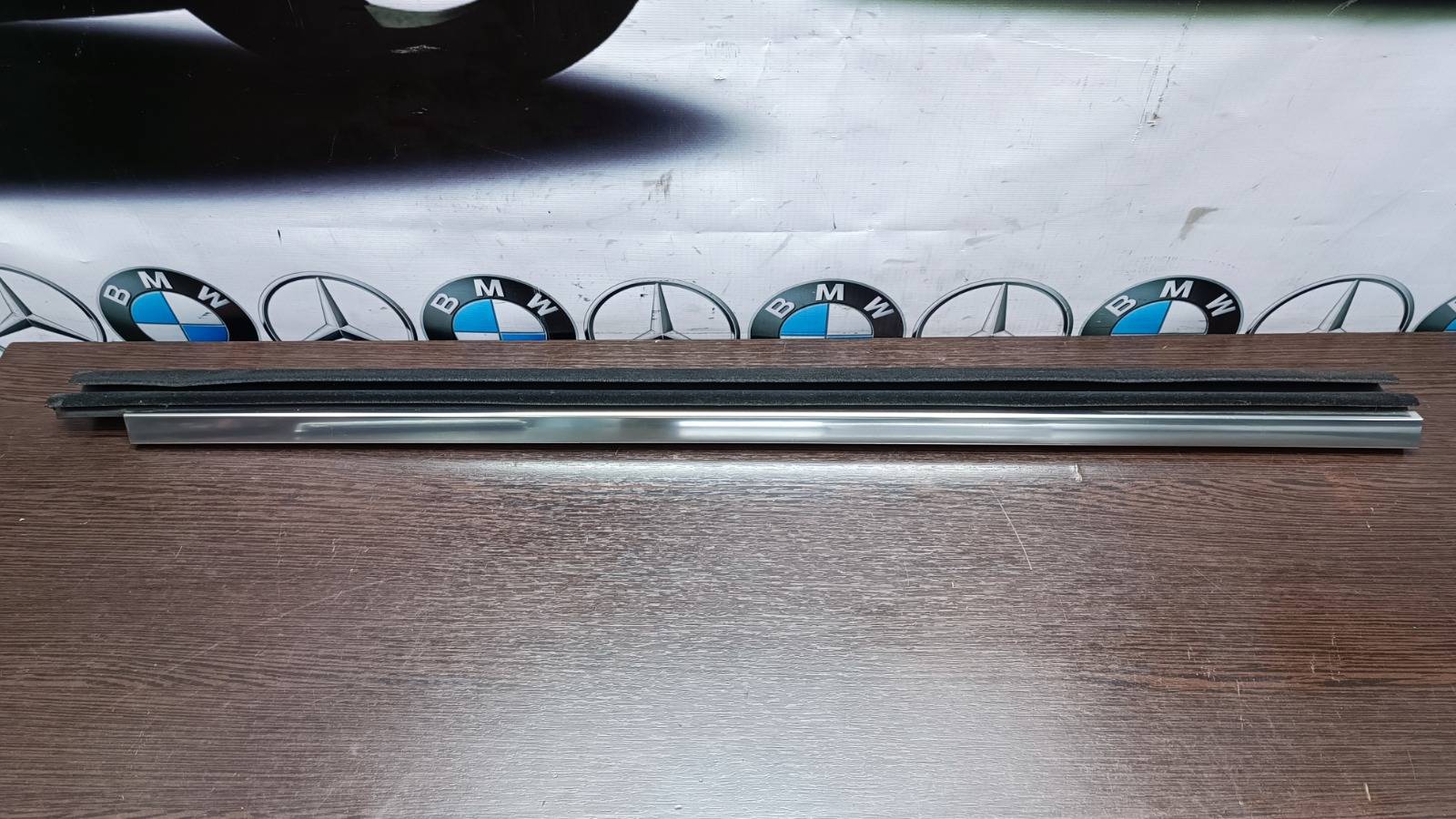 Бархотка стекла двери задняя правая BMW F02 51357206452 контрактная