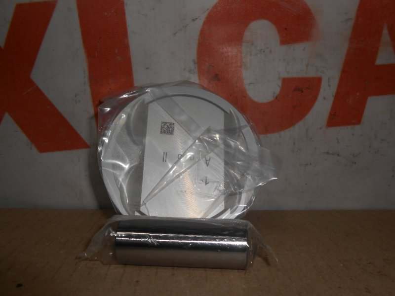 Комплект поршней +0.5 Hyundai ix35 LM G4KD 23410-2G000 новая