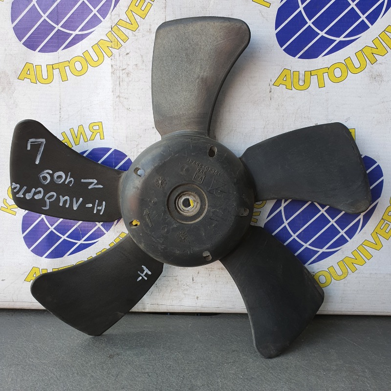 Вентилятор радиатора левый Nissan Liberty 2002 RM12 QR20DE контрактная