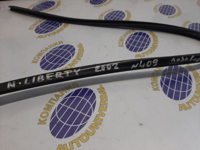 Кант лобового стекла Liberty 2002 RM12 QR20DE