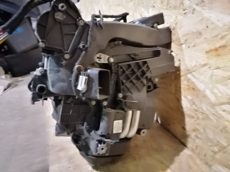 Корпус печки Volkswagen Golf Plus 5M1 BMY