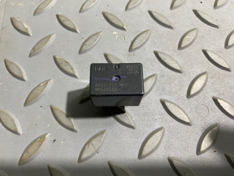 Реле Lancer 9 2007 CS универсал 4G18