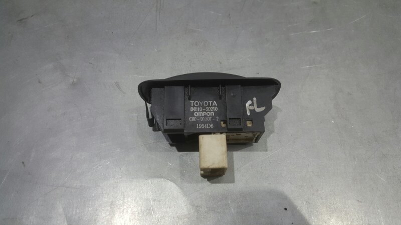 Кнопка стеклоподъёмника Nissan Tiida C11 HR16