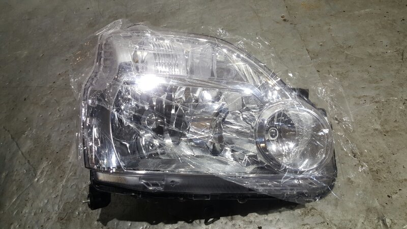 Фара передняя правая Nissan X-Trail 2011-2015 T31 21511C1RLDEM Б/У