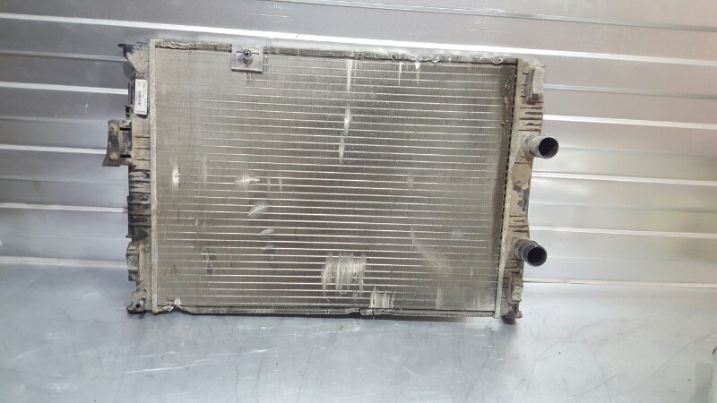 Радиатор охлаждения двигателя Nissan Qashqai 2006-2010 J10E MR20DE 21410jd20b Б/У