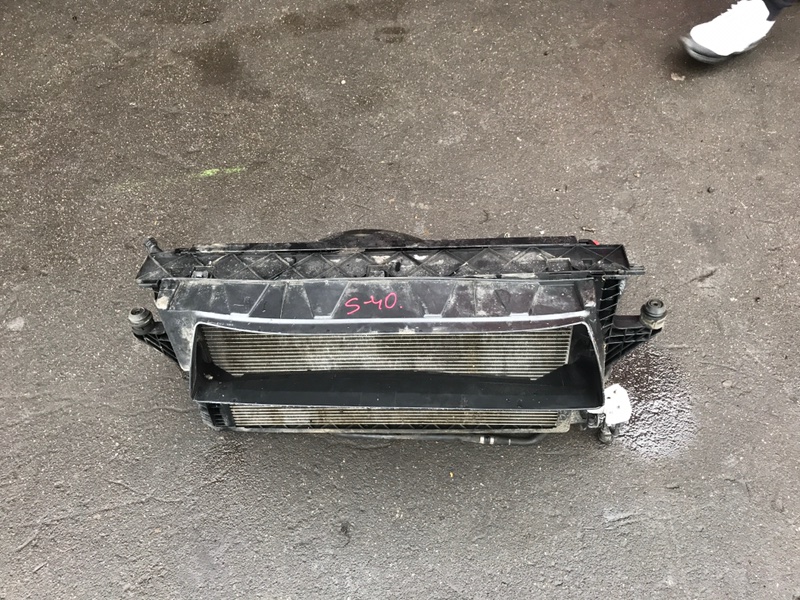 Запчасть радиатор двс Volvo S40 2004 MS21 контрактная Радиатор ДВС Volvo S40 2004 MS21 контрактная