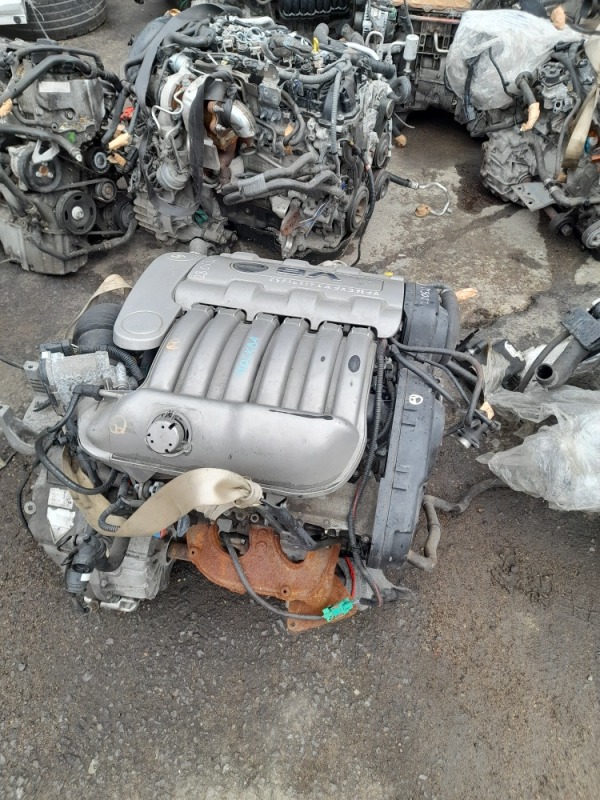 Двигатель Peugeot 407 6D XFV 2.9