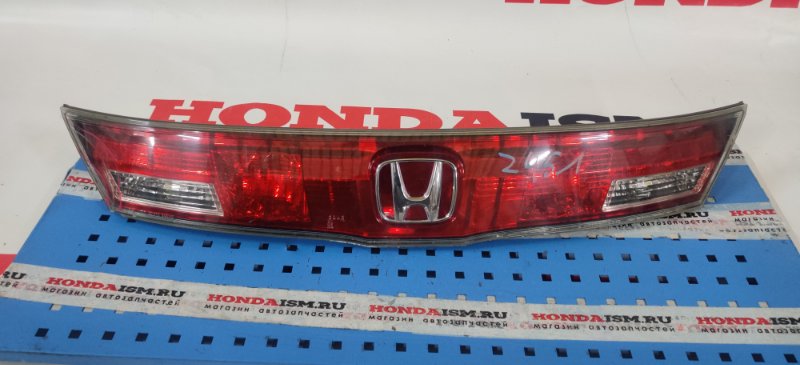 Задняя "люстра" Honda Civic 8 5D 2006-2011 FK2 R18A2 33701-SMG-E04 контрактная