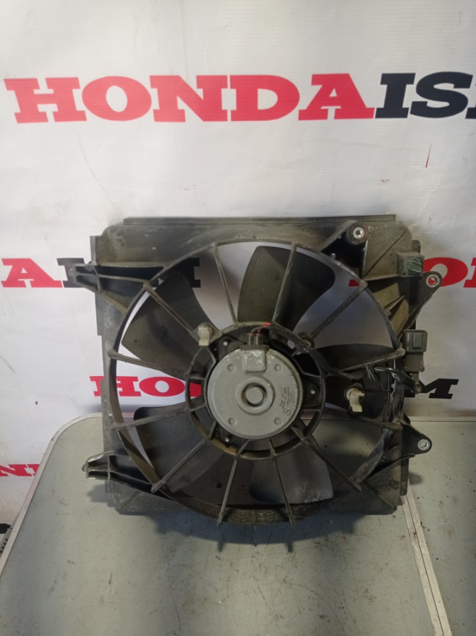 Вентилятор радиатора Honda Civic 8 5D 2006-2010 FN1 R18A 19030-RSA-G01 контрактная