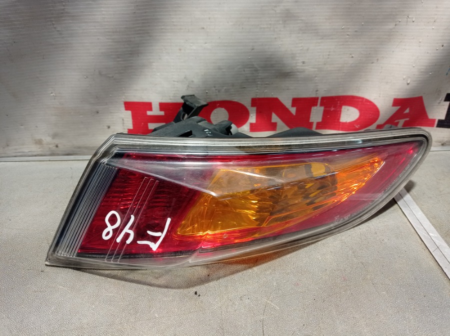 Фонарь в крыло правый Honda Civic 8 5D 2006-2010 FK2 R18A2 33501-SMG-E04 Б/У