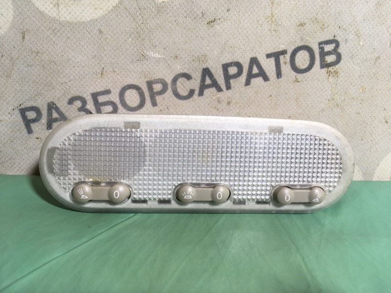 Плафон салона Nissan Juke 2011 1.6 MR16 8200073234 Б/У