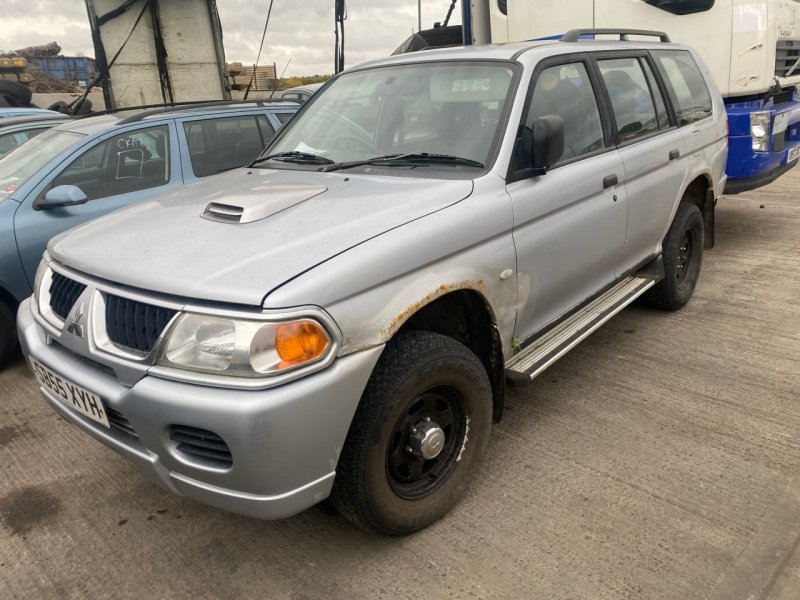 Подушка безопасности водителя Pajero Sport 2006 k94 4d56