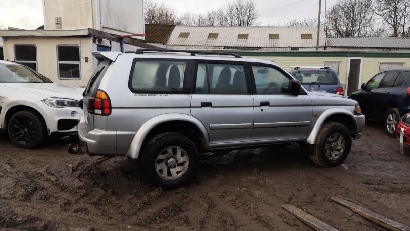 Ступица передняя левая Pajero Sport 2003 k94 6g72