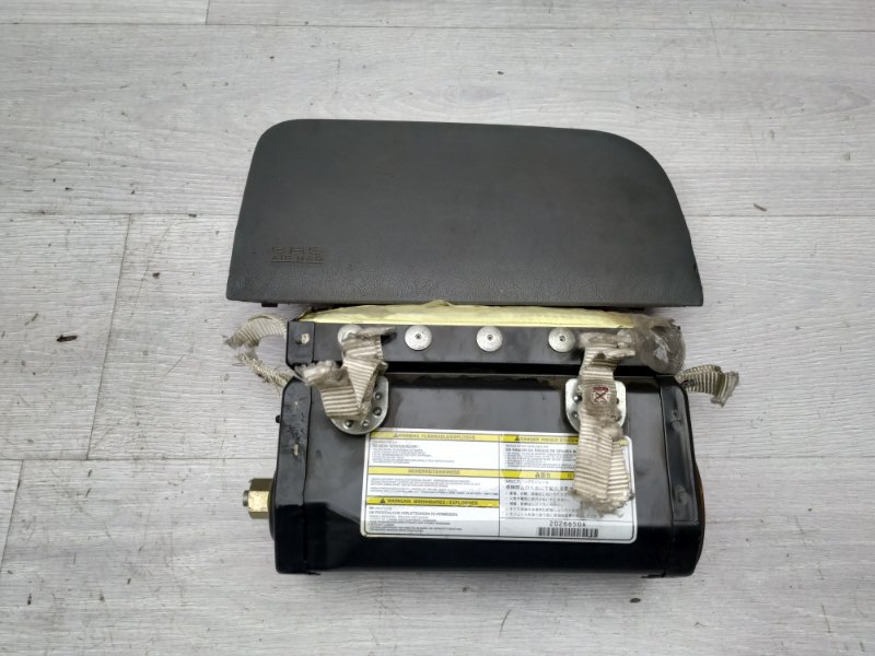 Подушка в торпедо Mitsubishi Galant 2003 8 USA 4G64 MR786018 Б/У