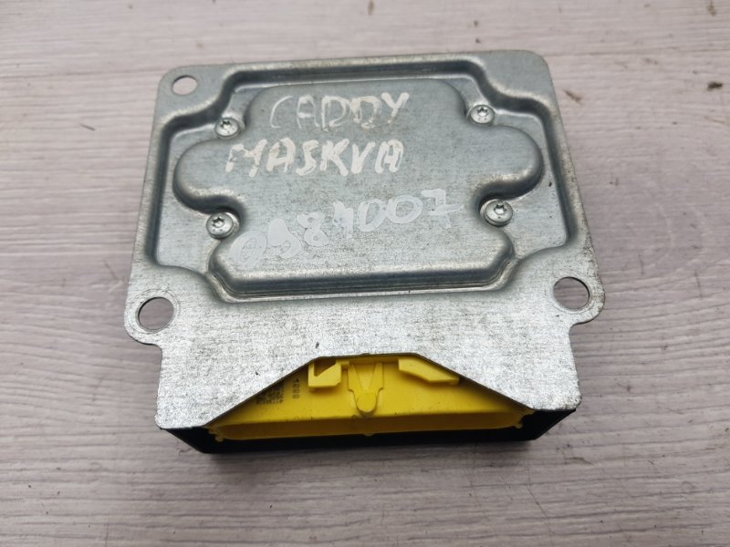 Блок управления AIRBAG Caddy 2013 3 CAYD