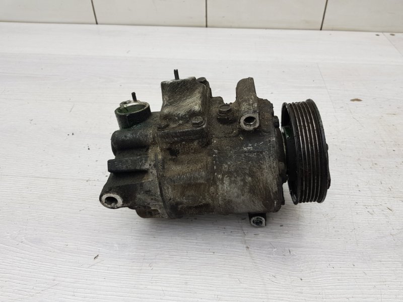 Компрессор кондиционера VW Passat 2006 B6 BKP 1K0820859F Б/У