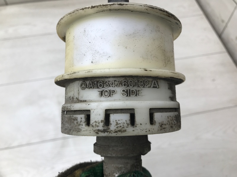 Клапан вентиляции бензобака ML430 1998 W163 M113