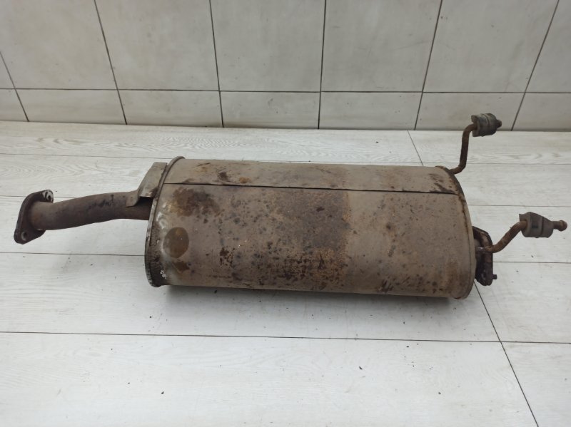 2440009162 глушитель средний. 136493 ижорский глушитель. Глушитель ssangyong kyron дизель 2. 3 бензин. 0 дизель средняя.