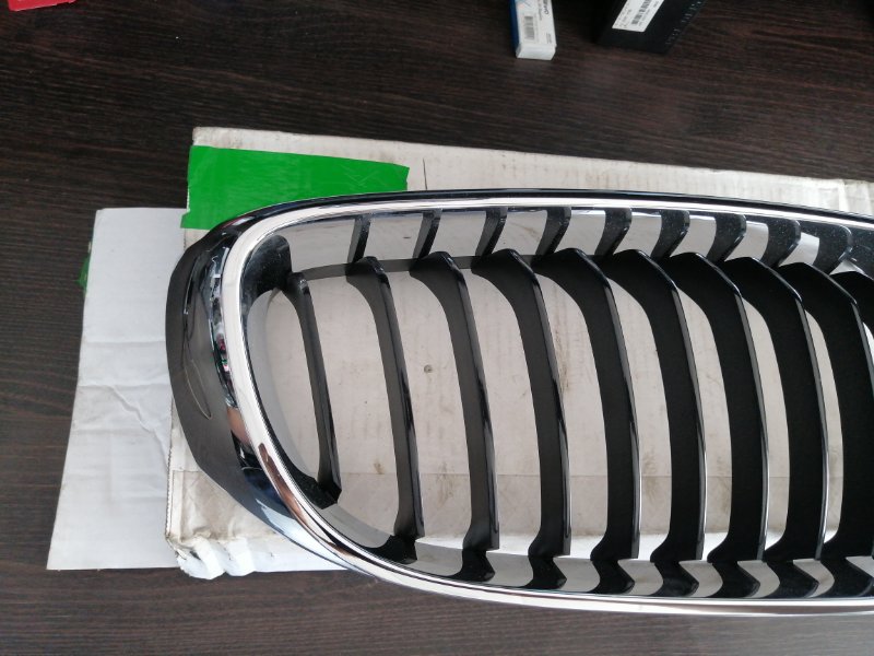 Решетка радиатора передняя BMW 3-Series 2012-2019 F34 51137294804 контрактная