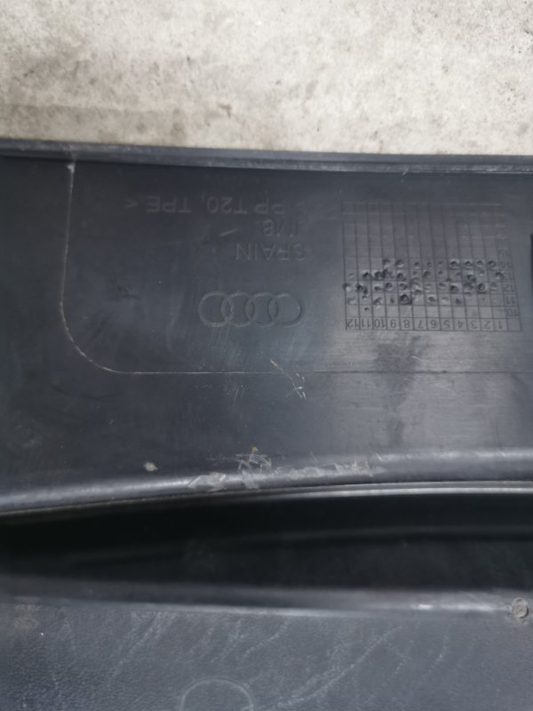 Жабо переднее Audi RSQ3 8U 2.5 T CTS