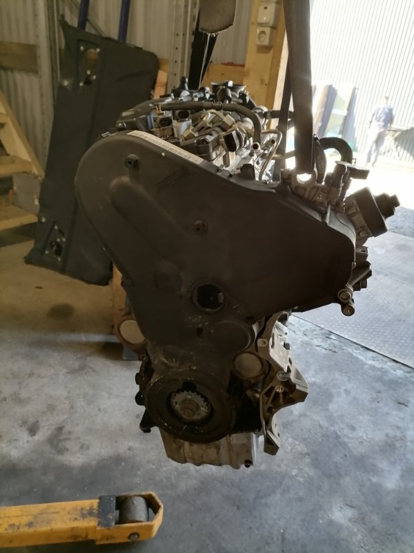 Двигатель Q3 2011-2018 8U 2.0D