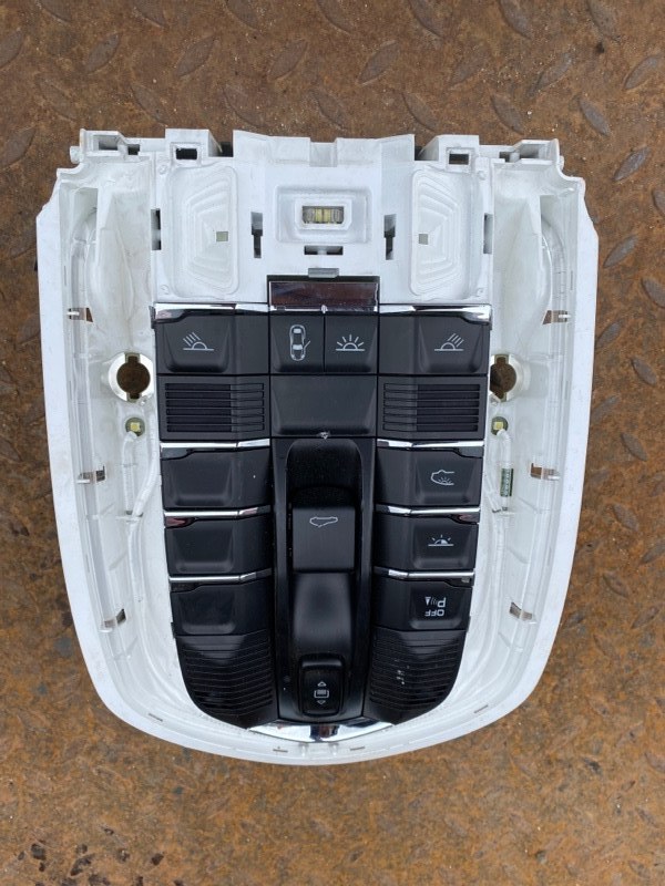 Плафон потолка Porsche Macan 2014-2023 95B 3.0 CTB Дизель 95861395104 контрактная