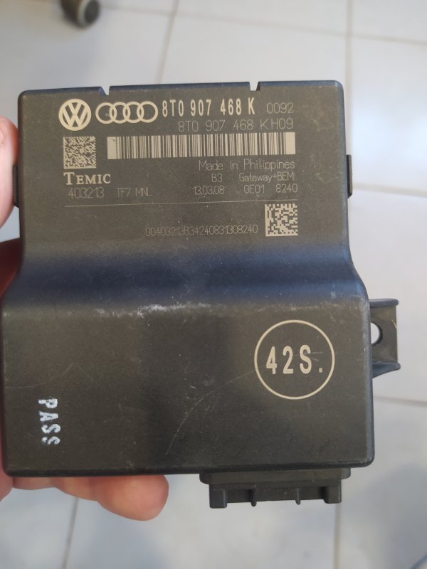 Блок управления интерфейсом Audi A4 2007-2015 8K 3.0 CAK 8T0907468P контрактная