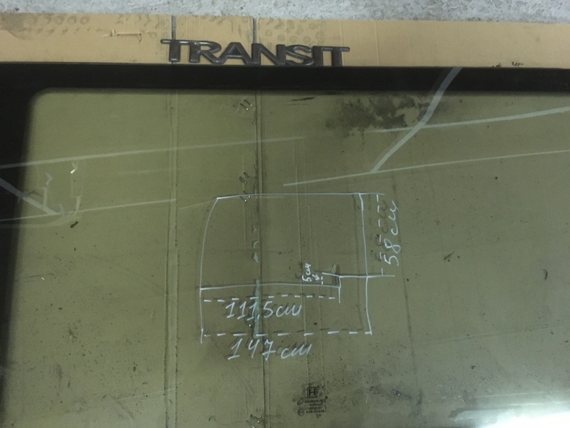 Стекло бортовое правое Transit 2006/2014